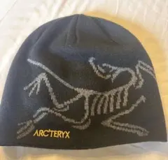 ARC'TERYX スケルトンロゴ ビーニー 新品 ARC'TERYX スケルトンデザイン ビーニー - メルカリ