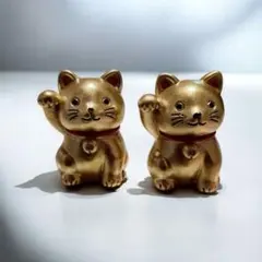 金色の招き猫