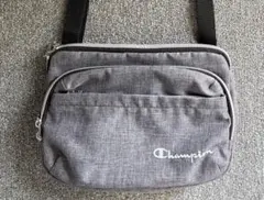 Champion ショルダーバッグ グレーのサムネイル