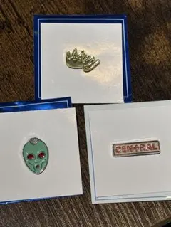 King Gnu CENTRAL TOUR ピンバッジ 4種セット King Gnu CENTRAL TOUR ピンバッジ 4種セット - メルカリ