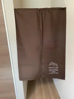 Item thumbnail for item 7a2bd228-3e56-4249-8a23-6fe20ea042e9