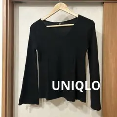 UNIQLO ブラック Vネック フレア袖 ニット M