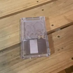 CANMAKE シェーディングパウダー 04