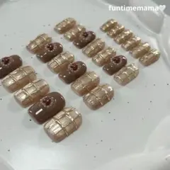 ネイルチップ ハート 韓国 マグネット ゴールド ミラー 赤 パーツ シンプル