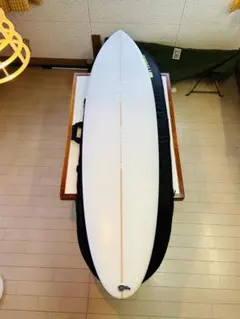 DHDインターセプター 6.6 ミッドレングス　サーフボード
