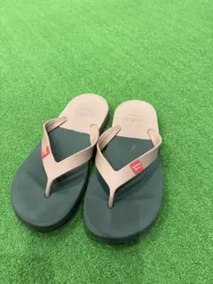 Rubber Soul トングサンダル