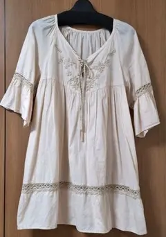 刺繍入り 五分袖 アースベージュ系　エスニックのサムネイル