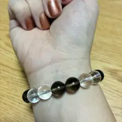 ブレスレット サシ入り水晶×スモーキークォーツ×サードオニキス(10mm)