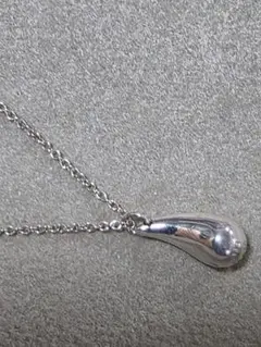 売り切り希望Tiffany & Co. ティア ドロップ ペンダント - メルカリ
