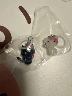 ハローキティ めじるしアクセサリー　チャーミーキティ＆小悪魔