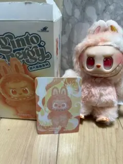 THE MONSTERS ラブブ ぬいぐるみ labubu