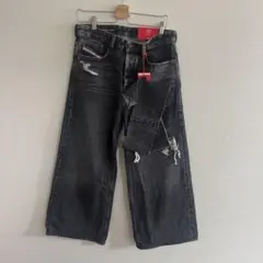 DIESEL Relaxed Jeans D-Rise 007f6 w28L30
