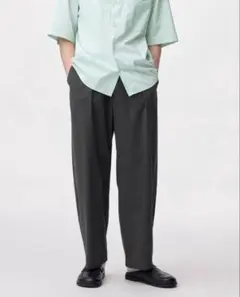 《新品未使用タグ付》GU メンズ バレルレッグスラックス ダークグレー