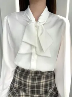 dholic ボウタイ付サテンリボンオールシーズンブラウス