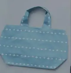 ミナペルホネン　パニーニ　バッグ