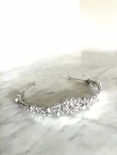 Love Tiara ブライダルティアラ　ウエディングアクセサリー