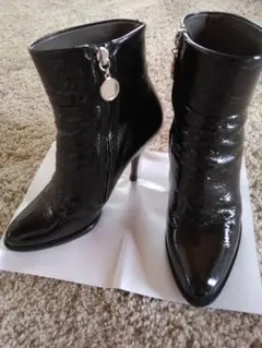 D＆G　ブラック パテントレザー ブーツ サイズ37　牛革