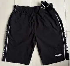 新品　 LL サイズ　umbro アンブロ　吸水速乾　ハーフパンツ① 黒