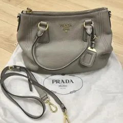 PRADA グレー レザー トートバッグ
