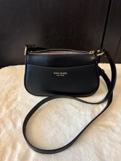 【新品　未使用】kate spade 黒 レザー ショルダーバッグ