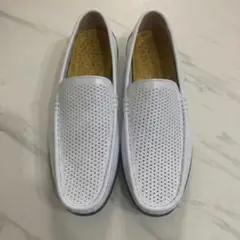 ホワイトメッシュスローファーシューズ