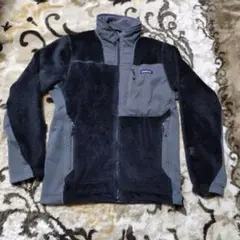 2025年最新】パタゴニア r3 ブラックの人気アイテム - メルカリ