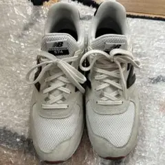 New Balance 574 ホワイト/グレー スニーカー