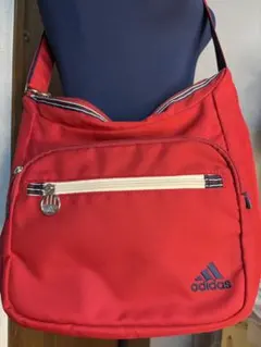 adidas レッド ショルダーバッグ
