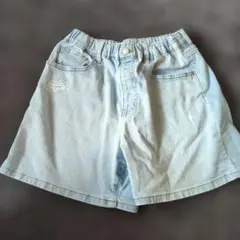 ライトブルーデニムショートパンツ 160サイズ
