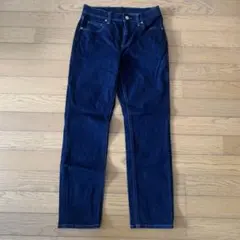UNIQLO ストレッチスリムストレートジーンズ　濃紺　23