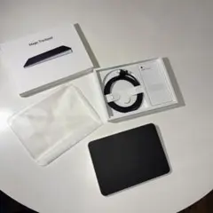 Magic Trackpad ブラック USB-C充電ケーブル付き