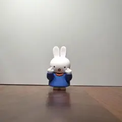 miffy POINT AT! ガシャポン おかあさん