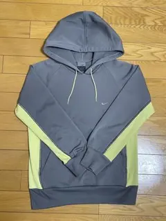 NIKE ナイキ THERMA-FIT パーカー フーディー 裏起毛 S〜M