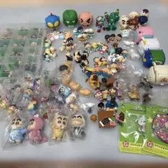 クレヨンしんちゃん　ガチャガチャ　食玩　アミューズメント　まとめ売り