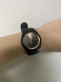 Item thumbnail for item 9f199a80-10b4-476e-84a4-3637bbac1d5c