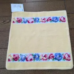 FEILER、黄色地、花柄ハンカチ