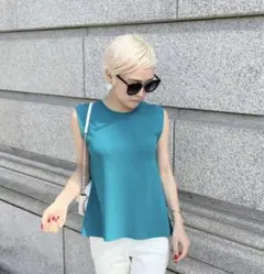 11月末までの販売　JENNE *ノースリーブカラーニット　Mサイズ