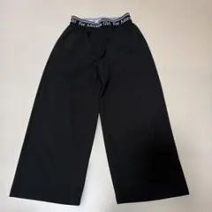 140サイズ 黒パンツ