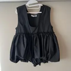 未使用品　美品　ジレ