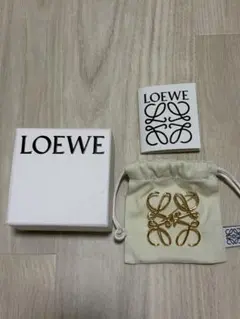LOEWE ブローチのサムネイル
