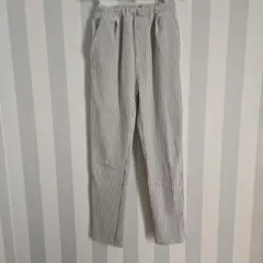 petit main　BOYS　タックパンツ　ストライプ　130cm