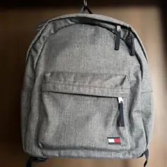 TOMMY HILFIGERリュック 杢グレー　新品タグ付きのサムネイル