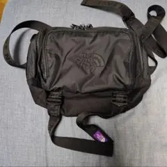 美品　ノースフェイス ショルダーバッグのサムネイル