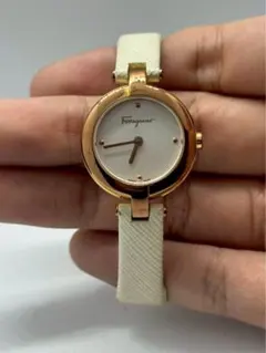 Salvatore Ferragamo サルヴァトーレフェラガモ 腕時計のサムネイル