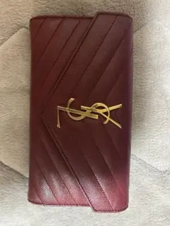 イブサンローラン ワインレッド 長財布ステッチ キャビアスキン YSL
