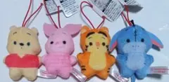 新品タグ付き　ディズニー　くまのプーさん　マスコット4点セット　ストラップ付き