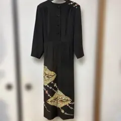 黒留袖リメイク ボレロ付きワンピース金彩扇面と花柄 - メルカリ