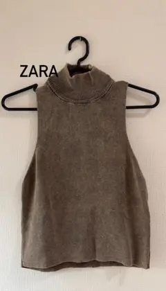 ZARA タートルネック ノースリーブニット