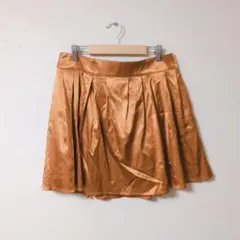 ★美品★green label relaxing サテンミニスカート【40/L】のサムネイル