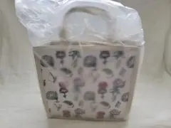 ヒグチユウコ ディズニー 不思議の国のアリス トートバッグ ホワイトのサムネイル